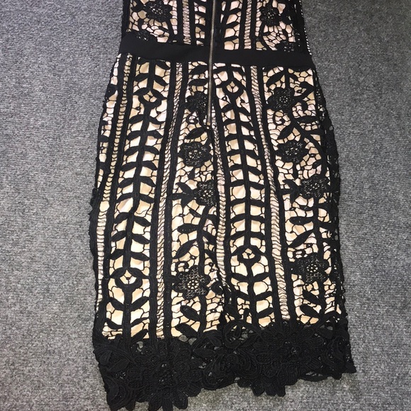 It’s very very beautiful black dress - Picture 6 of 7